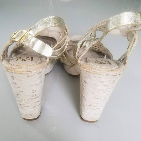 MRKT Gold Strappy Chunky Block Platform Heels 7.5 - Picture 5 of 8